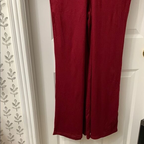 Amazon Red Wrap Jumpsuit with Ruched Details NWT/Very soft/comfy - Picture 2 of 11